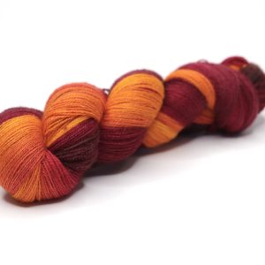 TEVÉS MERINO LACE - kézzel festett hosszan átmenetes fonal - 100g - 332 DORKA